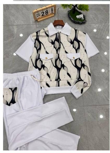 preshluxuries2's tweet image. Quality 2 Piece Outfit 😍 

Price:N28,000 each 

LOCATION:Lagos State and we deliver nation wide 

Eniola Badmus/Saskay/Tiwa Savage/Destalker/King Mitchy/PSG or Newcastle/Galatasaray/Benfica/Dortmund/Victor Osimhen/Seyi/Atalanta/Zach/Bill Gates/Kirikiri/Courtois