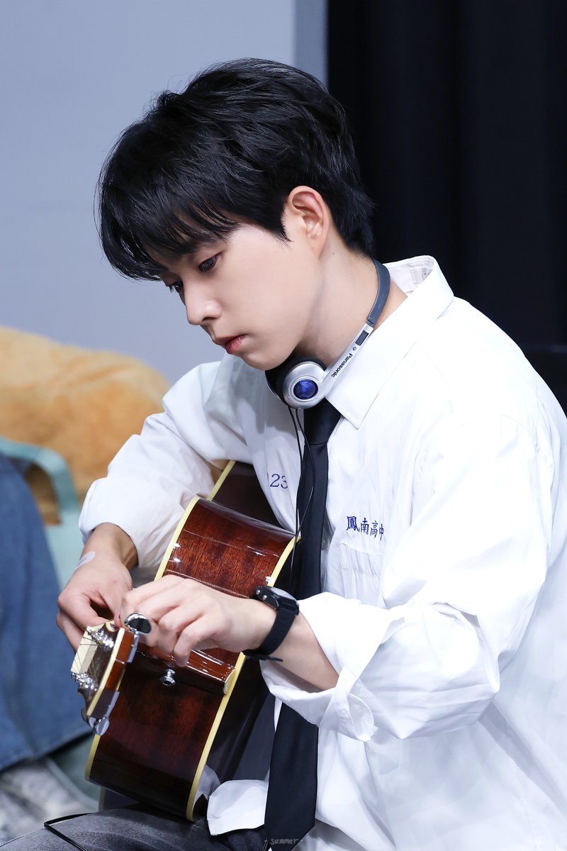 ♡ 𝙨𝙪𝙢𝙢𝙚𝙧 ♡ tweet media