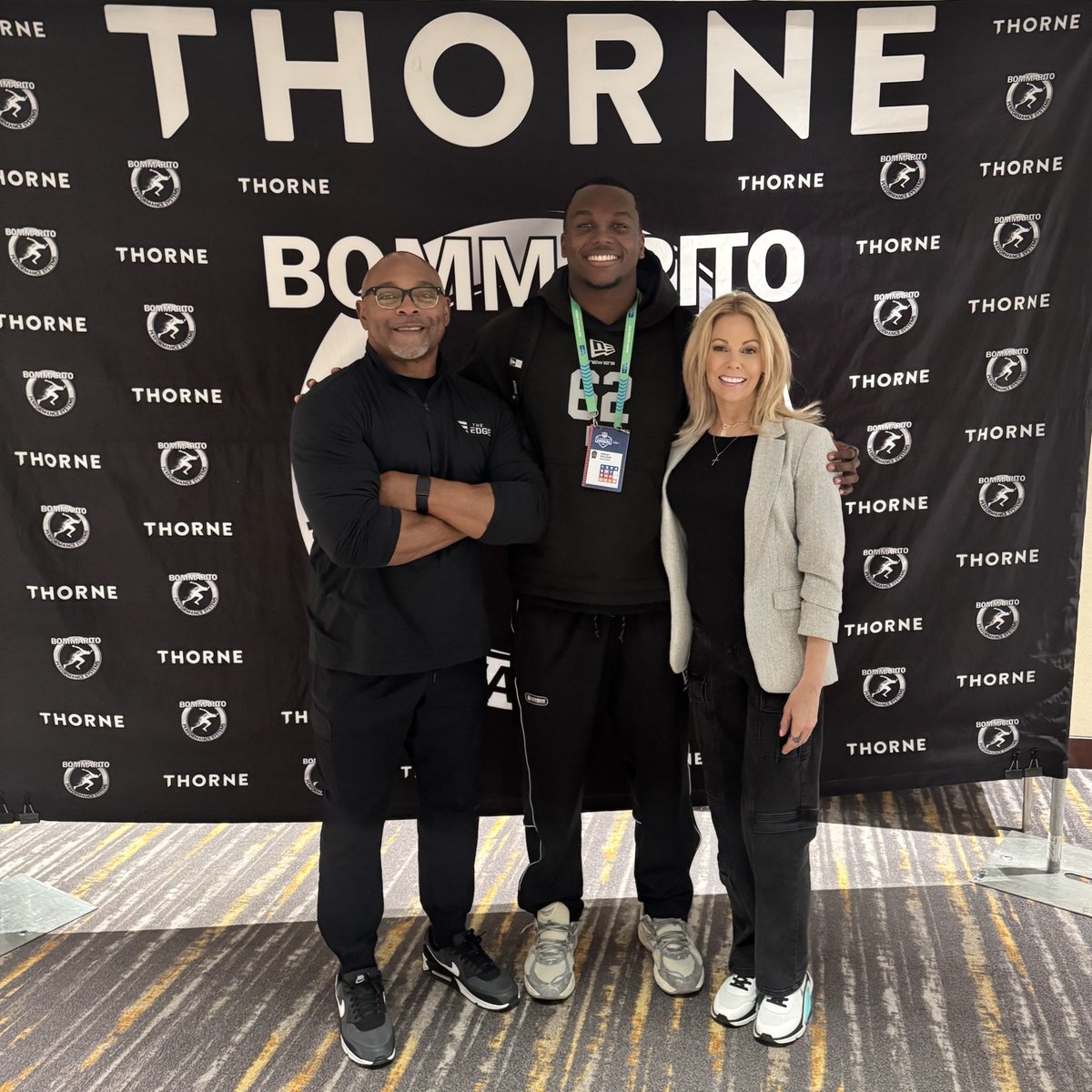 Lisa Varga tweet media