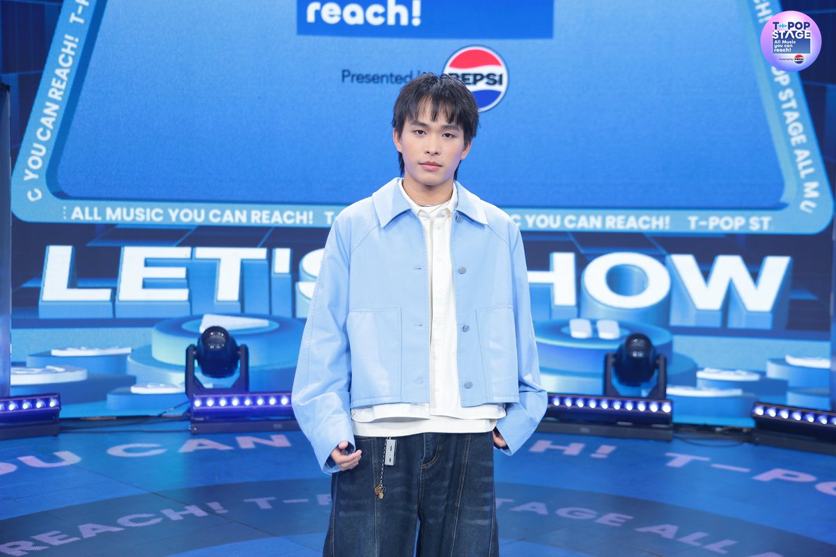 StageTpop's tweet photo. T-POP Stage presented by PEPSI 🤟
เพลง : ง่ายไป (Love is Verb)
ศิลปิน : the ge
#thege
#thege_ง่ายไป
#ง่ายไป
All Music you can reach!
#TpopStagepresentedbyPEPSIweek8 / 2026
#TpopStagepresentedbyPEPSI
🔵 วันพฤหัสบดีที่ 26 ก.พ. 69 เวลา 21.45 น.
#TPOP #WorkPoint23 #WorkPoint https://t.co/032zyKkksL