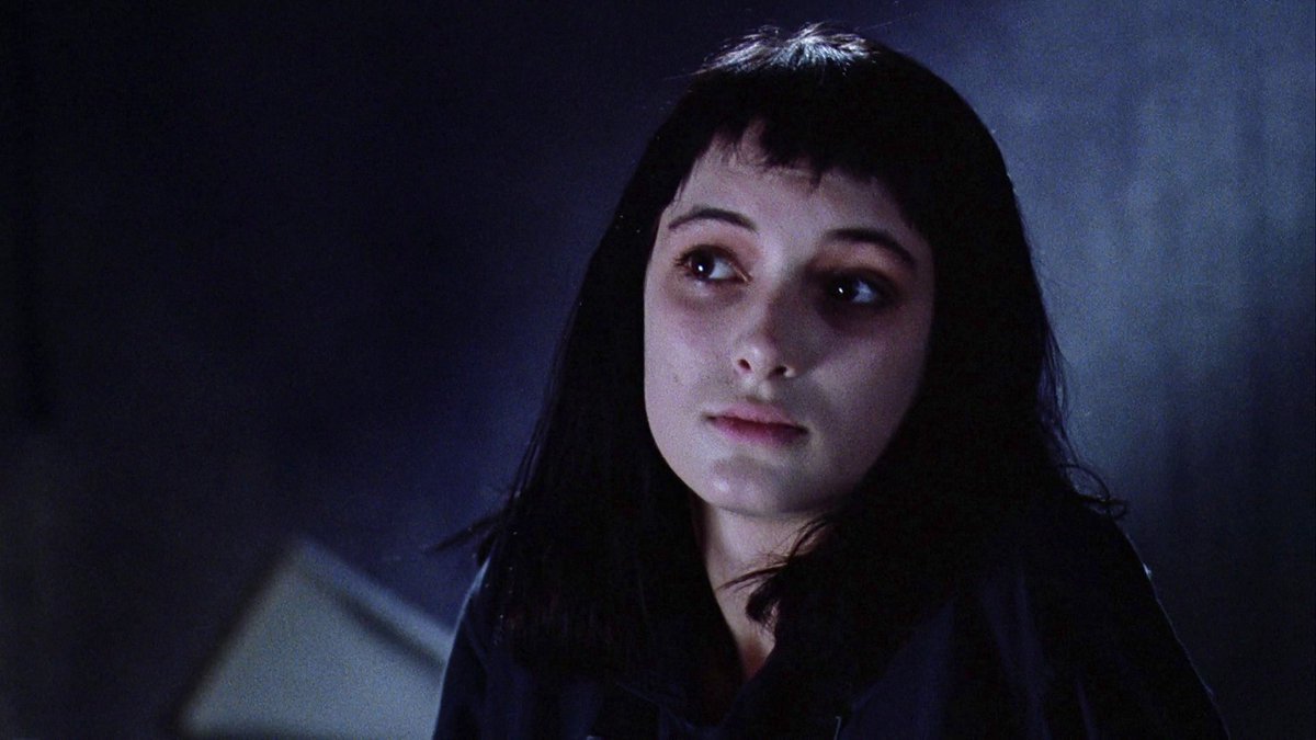 gilmxres's tweet image. oh winona ryder as lydia deetz in beetlejuice (1988) you will always be famous