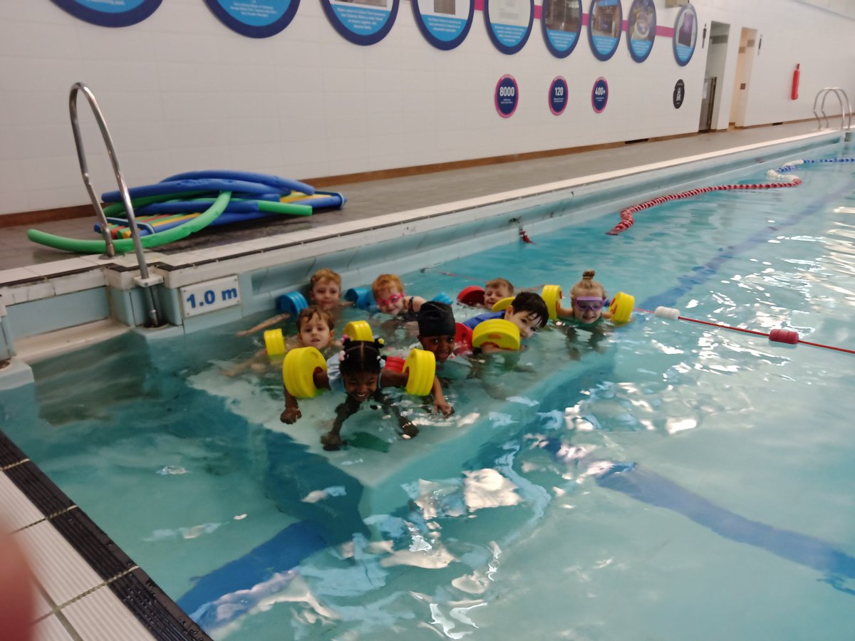 @MrsRSGC tweet media