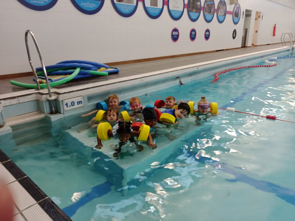 @MrsRSGC tweet media