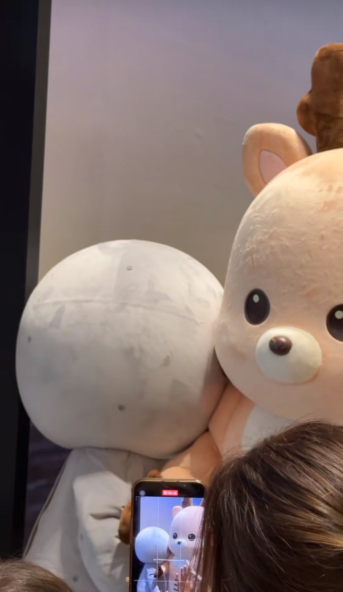 เค้าขอซบหน่อยน้าพี่บัม <3