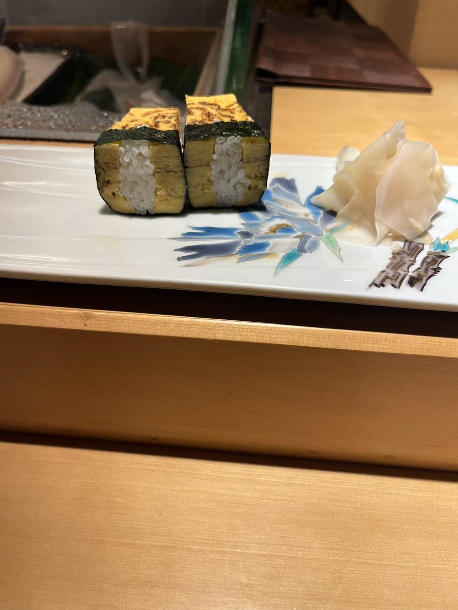 kizimalpokeka tweet picture