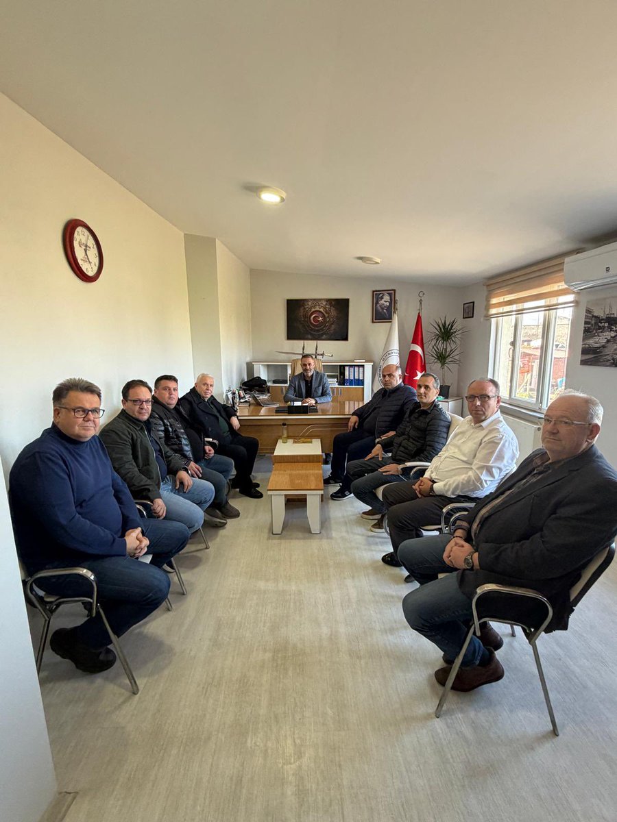 Odamız Yönetim Kurulu Başkanı Sezai Irmak, Yönetim Kurulu Başkan Yardımcımız Suat Bulut, Yönetim Kurulu Sayman Üyemiz Mustafa Yılmaz ile Yönetim Kurulu Üyemiz Aykut Uymur, Edirne Şoförler ve Otomobilciler Esnaf Odası Başkanı Aytaç Dilci’yi ve yönetimini ziyaret ederek hayırlı