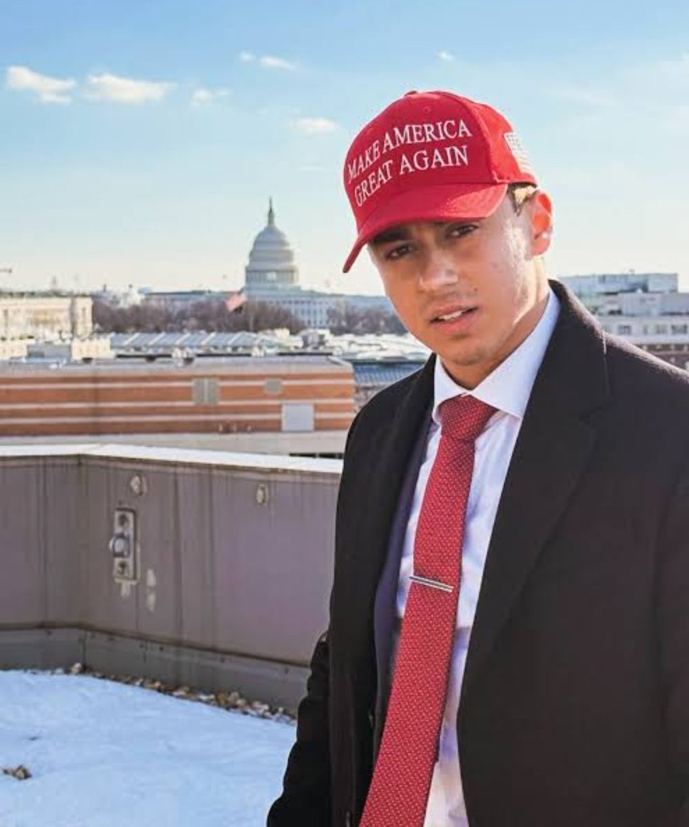 o mesmo nikolas que apoia o pedofilo e estuprador  trump? aaaah sim