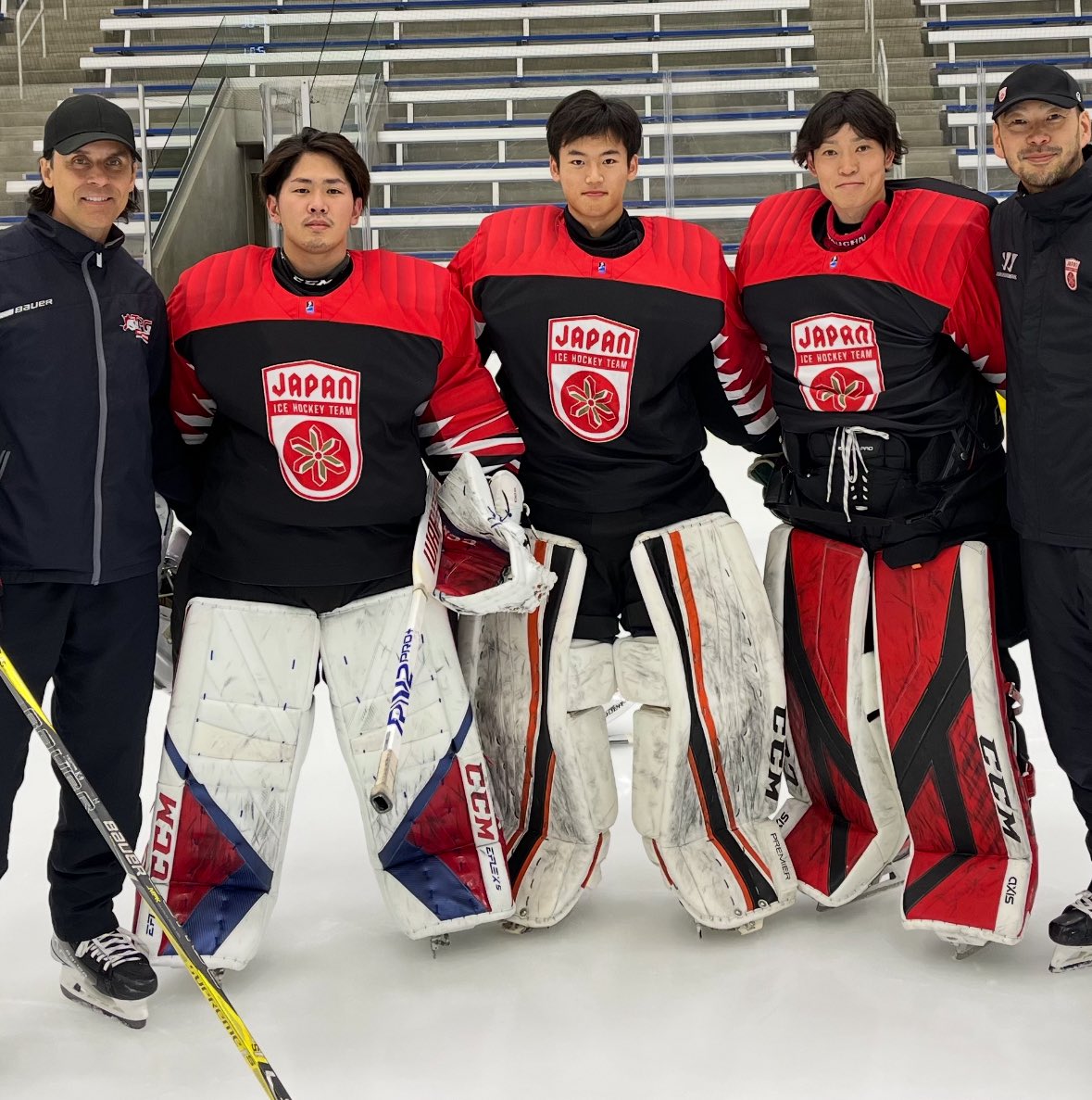 Top Prospects Goaltending tweet media