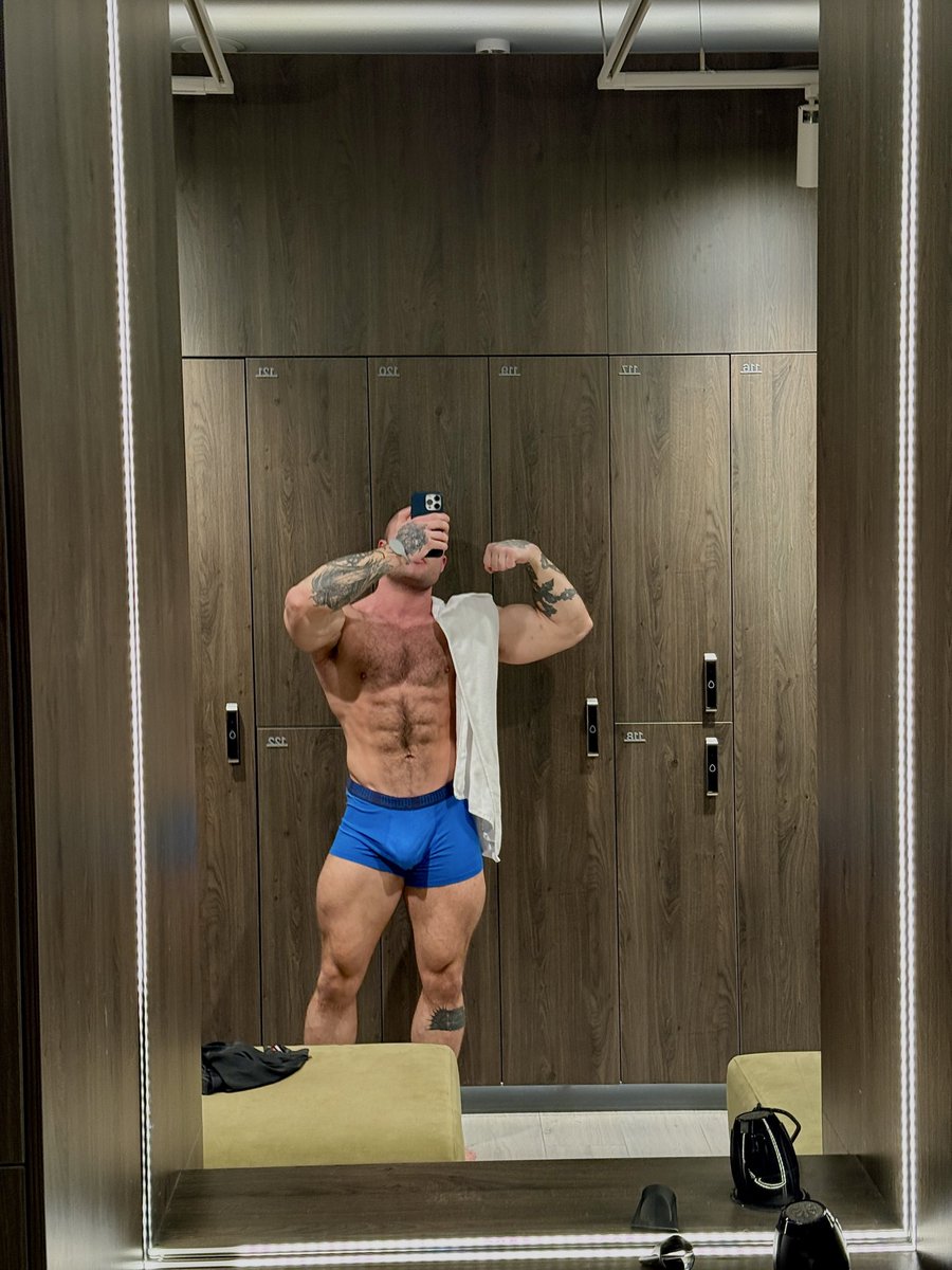 Rich Hunter tweet media