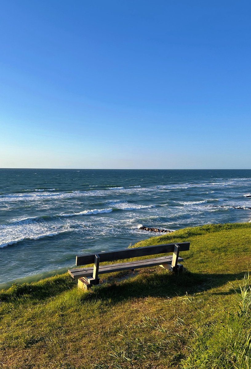 mmeralt's tweet photo. dünyadan uzak https://t.co/p0SpHDiVWf