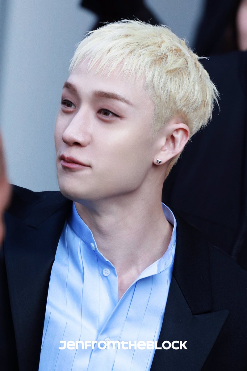 blockfrom1003's tweet photo. 260225 MFW26

표정이 되게 좋아 보였어 하고 싶은 말이 많아 보여용♡♡

#방찬 #BangChan
#스트레이키즈 #StrayKids
#BANGCHANxFENDI
#BangChanxFendiFW26
@Fendi https://t.co/Z0N6iYe9Wj