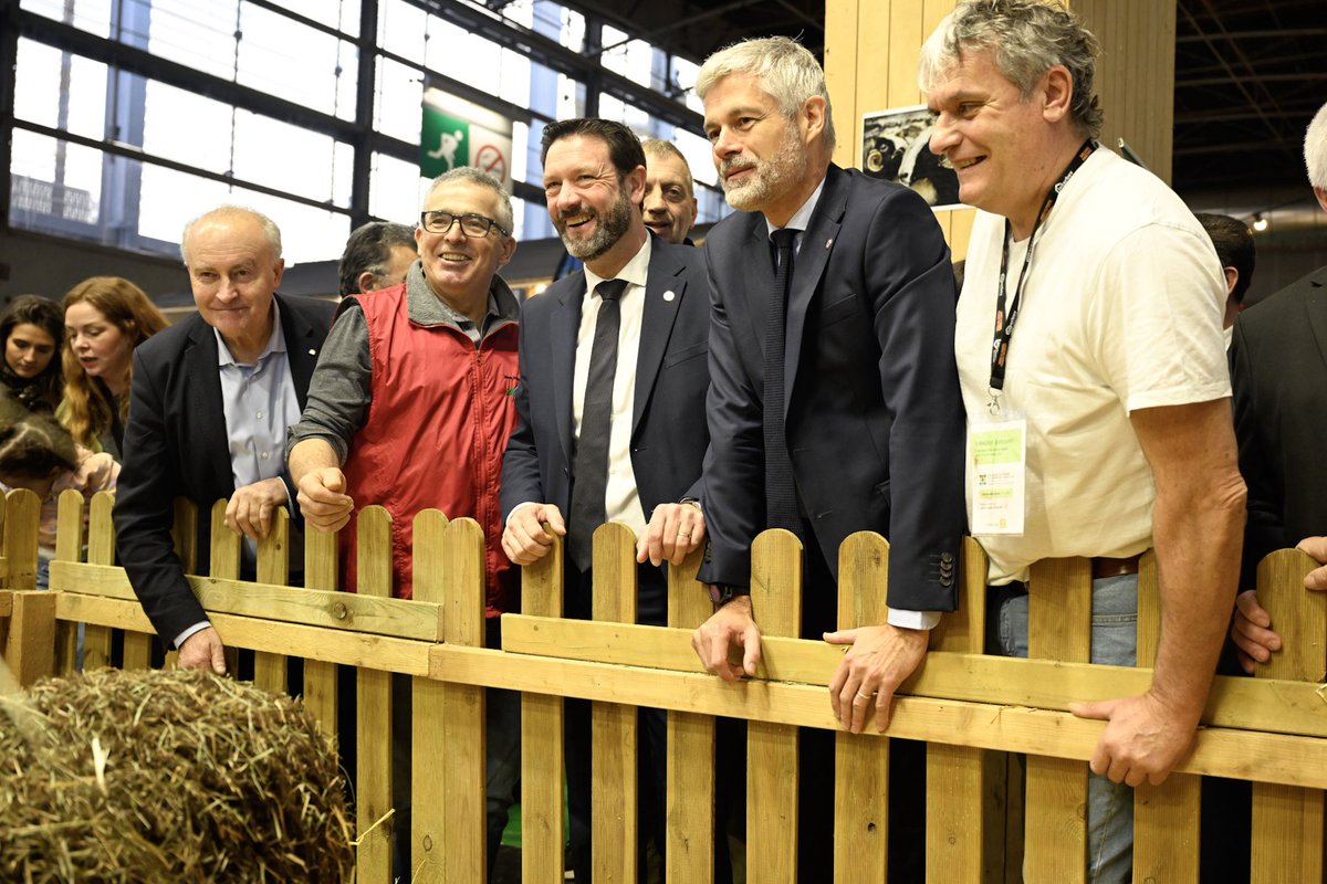 Laurent Wauquiez tweet media
