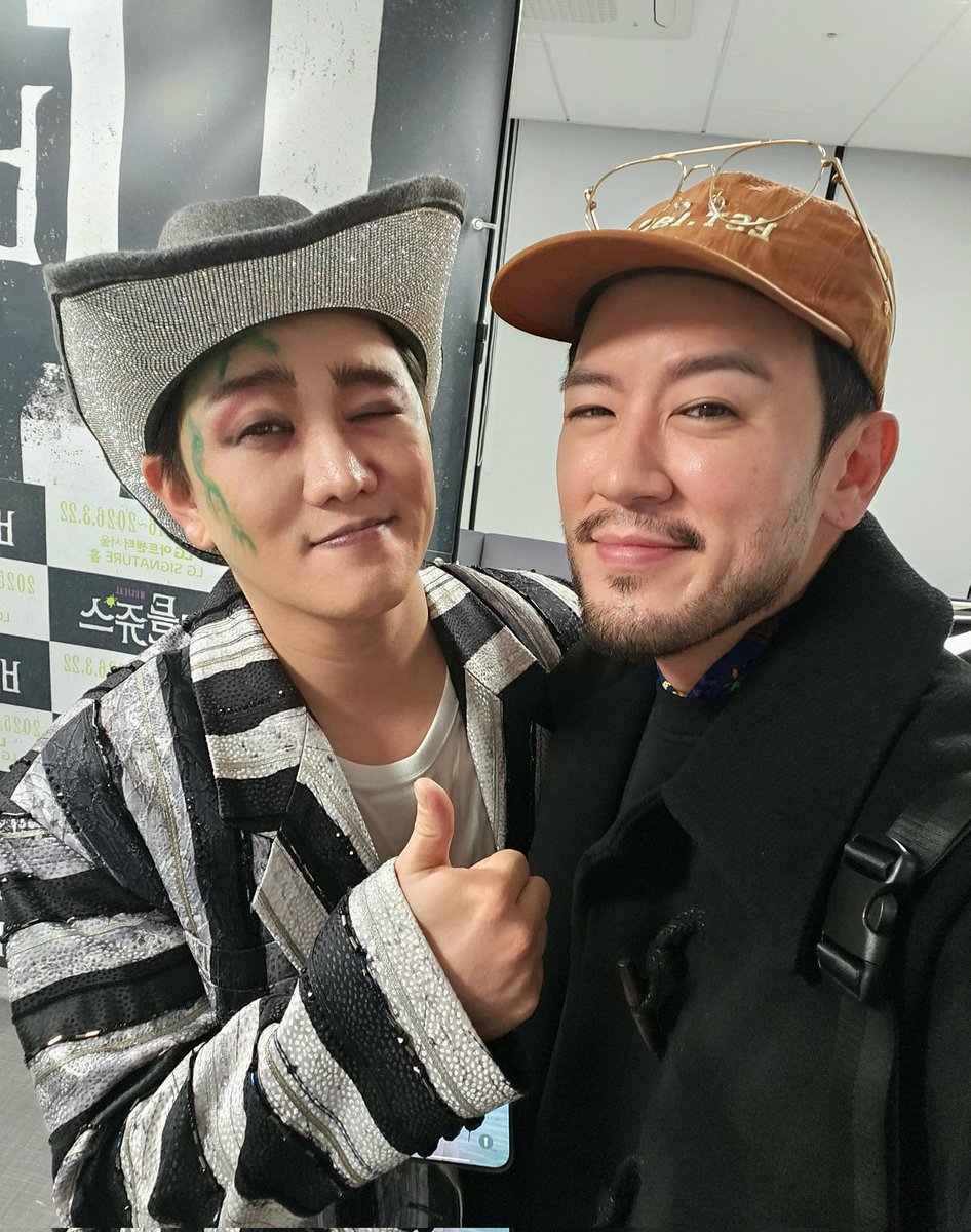 심건우 tweet media