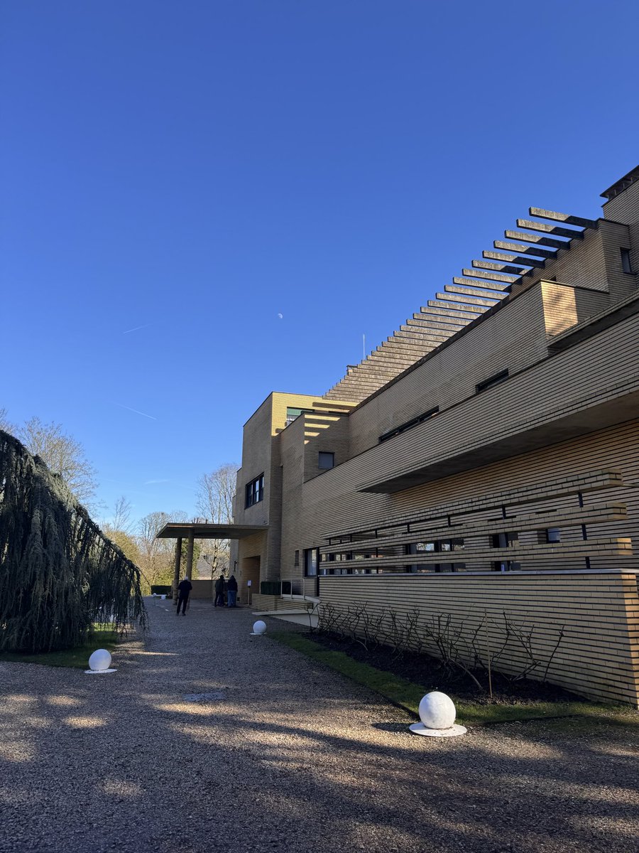 cris 59279 tweet media