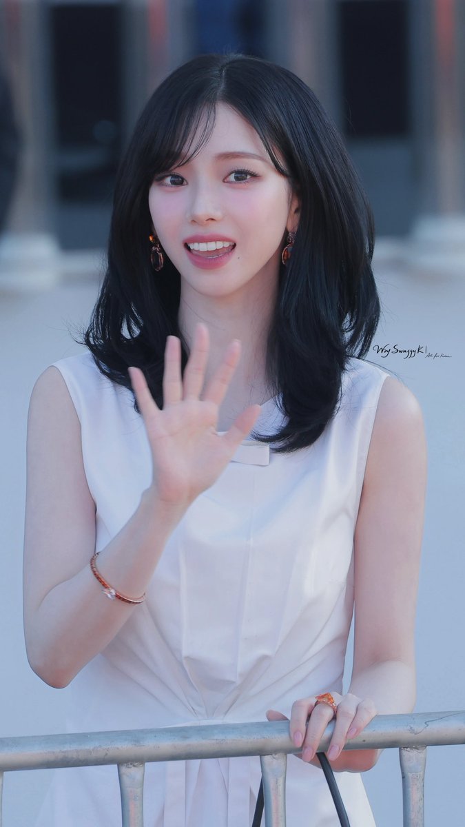 260226
KARINA FOR PRADA FW26
#aespa #에스파 
#Karina #카리나 #劉知珉 #カリナ #柳智敏
#PradaFW26xKARINA