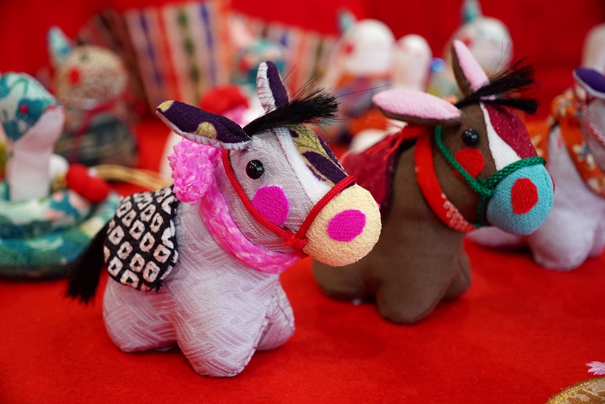 町内ひな飾り巡り🌸常陸大子駅前商店街②】 商店街を彩る「つるし雛