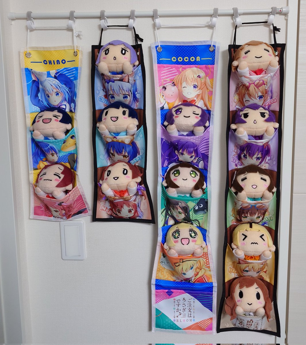 昔、アトレとOIOIで販売されてたごちうさのウォールポケットを探して見つけたので購入☕✧

これをやってみたかったのだ…ねそねそ

かわええ💓

あと3人居ない…早く集めたいね