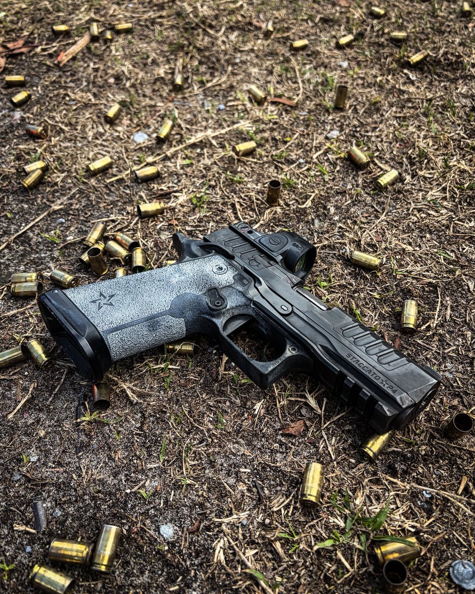 10-8 Performance tweet media