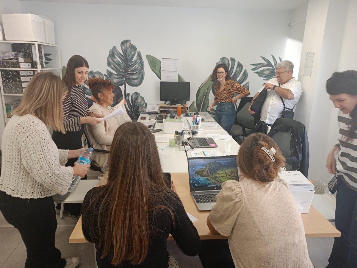 Fundación Pilares tweet media