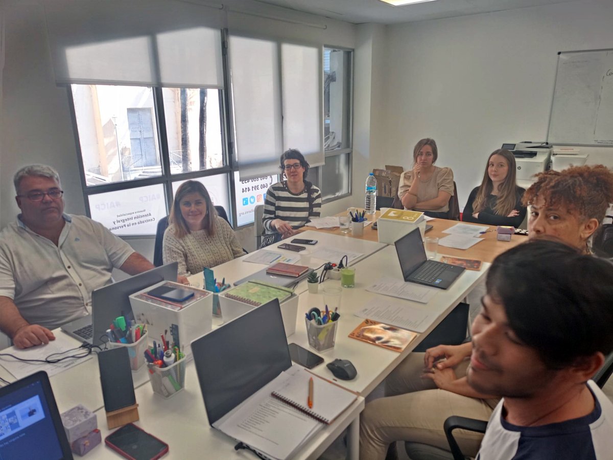 Fundación Pilares tweet media