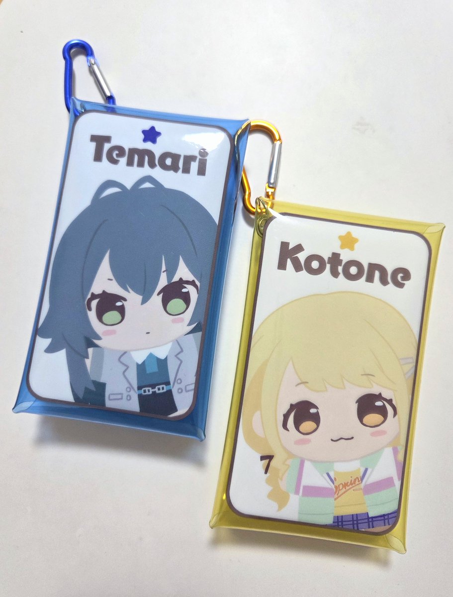 直筆色紙は非売品&新作グッズ7点とセットの頒布になります（グッズのみ