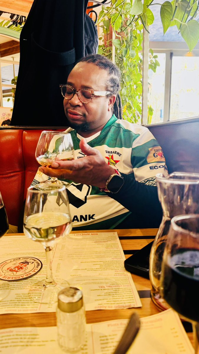 FYI if you want this Zimbabwe Sables jersey, get it at: umbro.co.za/products/zimba…

The cognac, you’ll have to go to France for that.