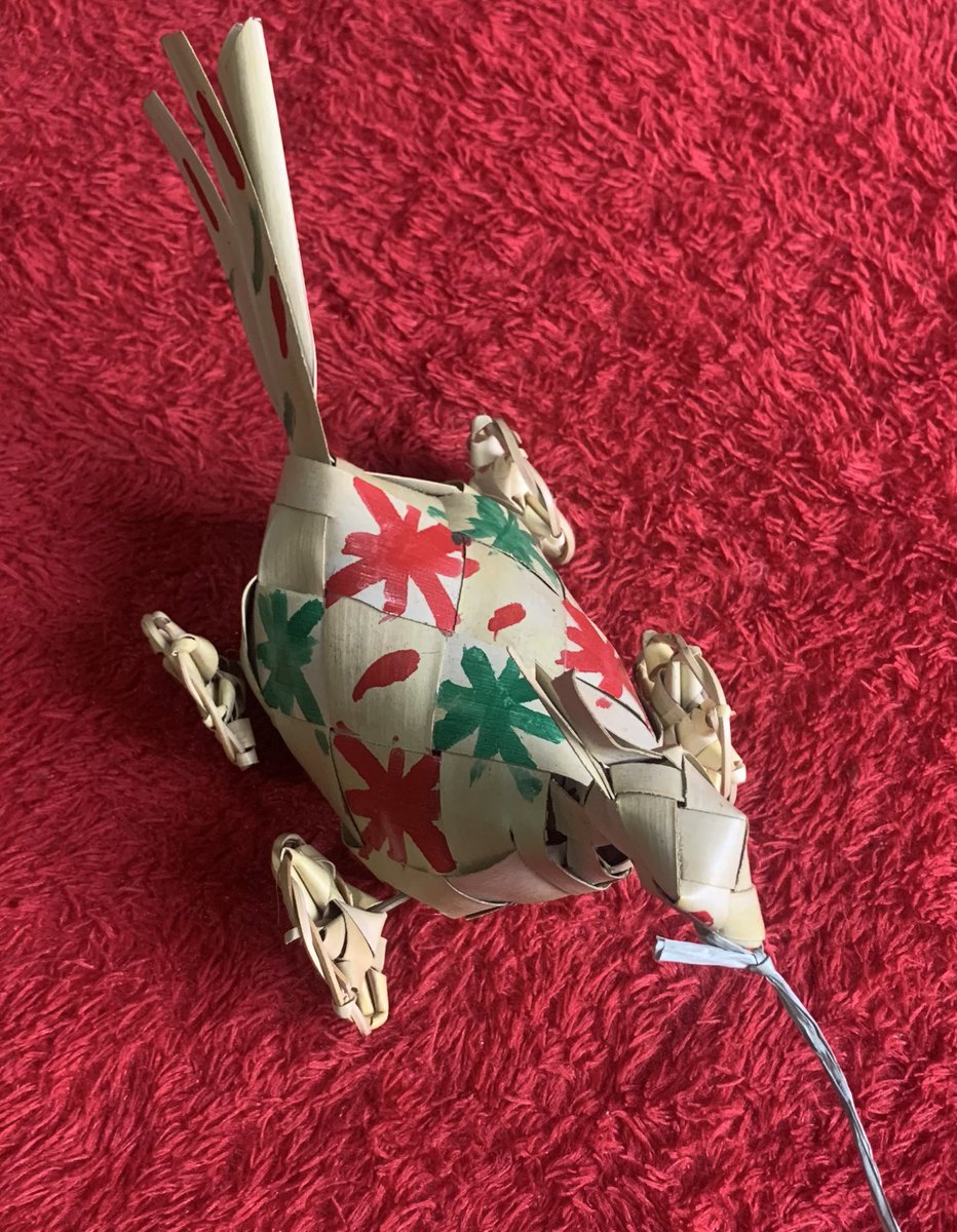 “gaada kembaliannya mbak.” 
“gapapa bu, udah rezekinya ibu.” 
setelah itu nahan nangis, sampe rumah ditanyain kenapa beli ini pun ngga bisa jawab karena takut nangis.