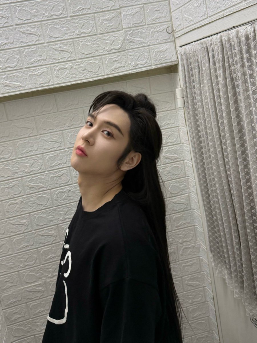 Mr.Ponpon นายภณ🐰 tweet media