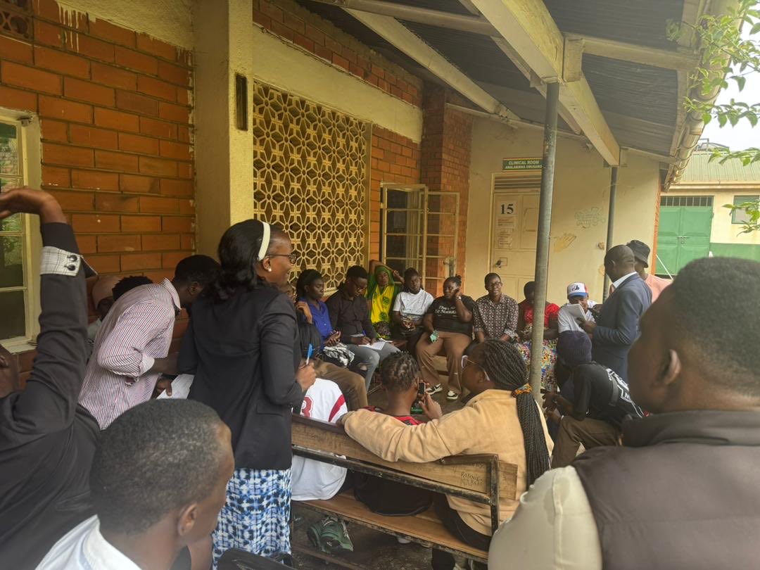 spectrumuganda's tweet photo. Meeting with with communities on health integration especially mental health in health facilities at kiswa health centre@EyesAbroad, #CFLI , # canada fund https://t.co/vqjj40k9oF