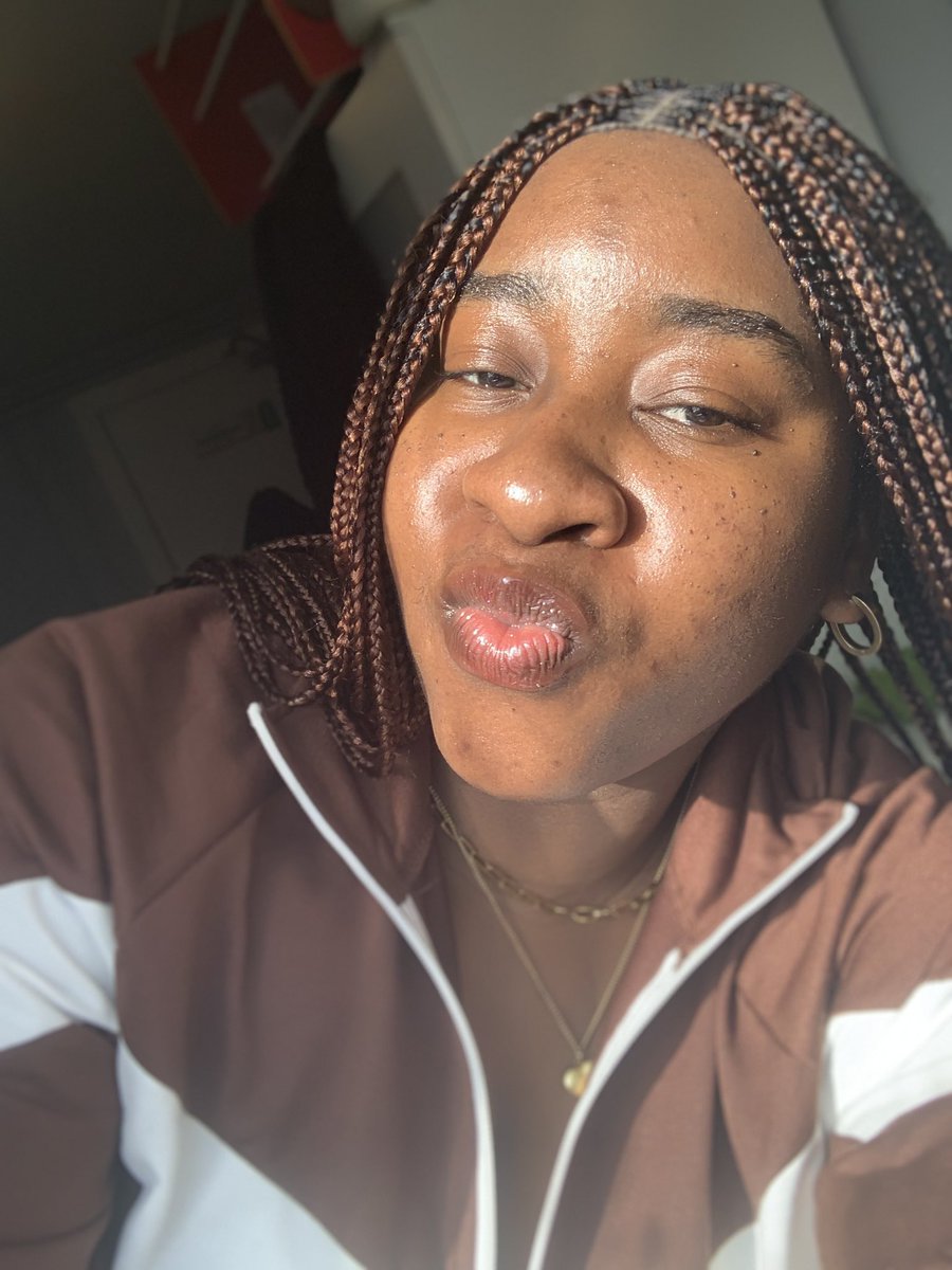 itsamiberry's tweet photo. Been long you saw me 😁😁
Sun-kissed baby❤️❤️❤️🥰 https://t.co/ymYO12bmje