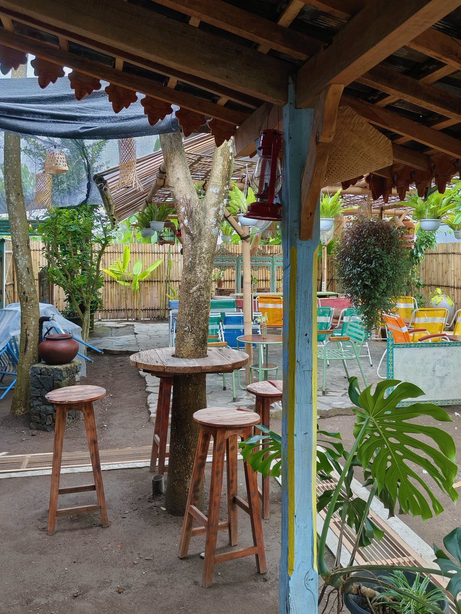 sini guyss😭😭 
di Kopi Mas Agus Gentan☕