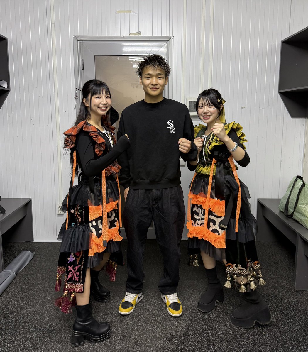monyu_monyuco's tweet photo. LIVE812時代から、
私たちと共に挑戦を続けてきた遥渉くん。
遂に世界チャンピオンが手の届く所まできました🥊
有言実行、ただただまっすぐに夢を追いかける姿は本当にかっこいい。

4月のSAIKOULUSH、熱い熱い応援を日本から届けましょう🇯🇵📢⋆！
#SAIKOULUSH https://t.co/itHF3pDQoX