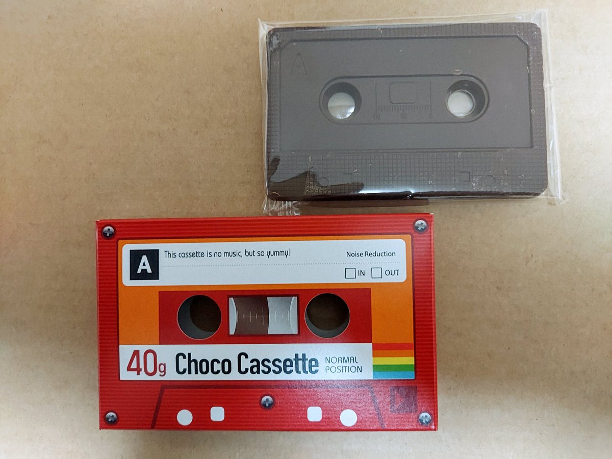 カセットテープ🍫いただきました