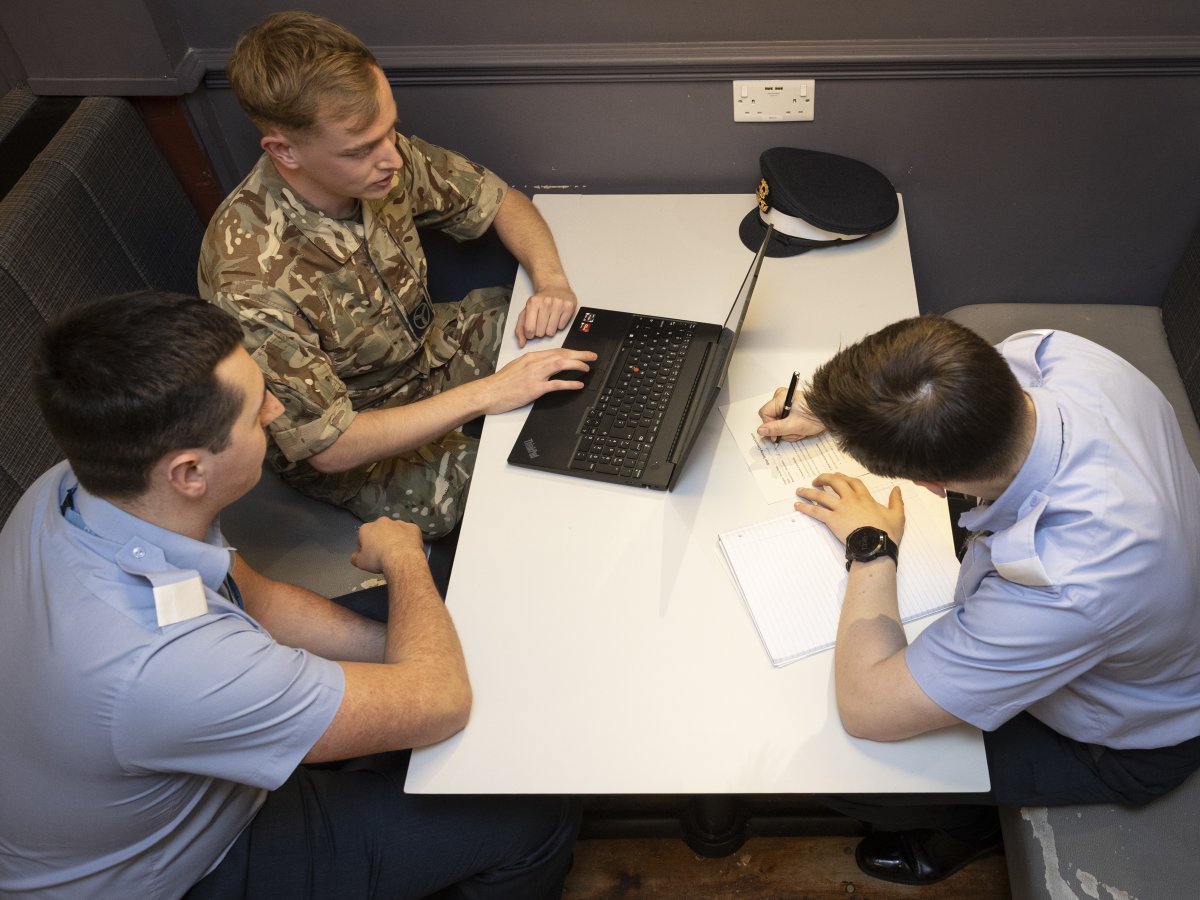 RAF_Cosford's tweet image. BES students at RAF Cosford have been doing quick “guerrilla testing” to sharpen their interface design skills as part of their HCI FdSc. 🖥️✨

A fast, 14‑month pathway into the @RoyalAirForce's  Cyberspace Profession. 🚀

#Cosford26 #BES #HCI