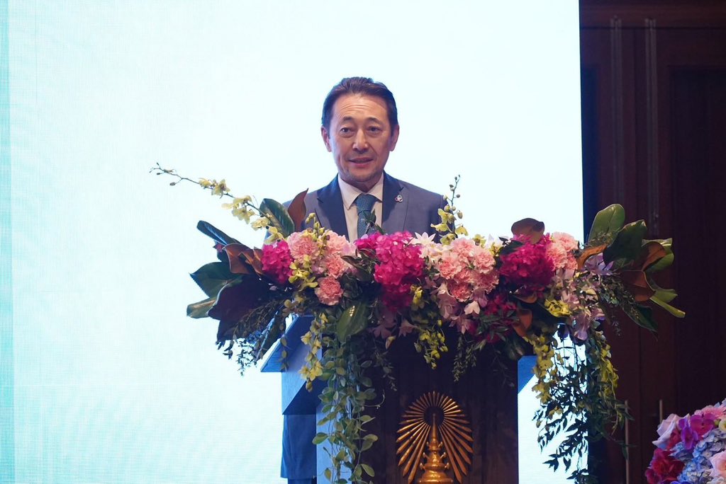 KairatSarybay's tweet photo. Delivered keynote speech at @ChulalongkornU on #connectivity & #multilateralism
As #Asia reshapes global trade & supply chains, corridors & confidence must evolve together
Through inclusiveness & voluntary #CBMs, #CICA advances resilient & sustainable connectivity across #Asia https://t.co/KfoyX4VSVh