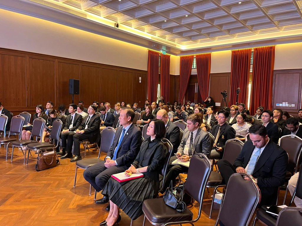 KairatSarybay's tweet photo. Delivered keynote speech at @ChulalongkornU on #connectivity & #multilateralism
As #Asia reshapes global trade & supply chains, corridors & confidence must evolve together
Through inclusiveness & voluntary #CBMs, #CICA advances resilient & sustainable connectivity across #Asia https://t.co/KfoyX4VSVh
