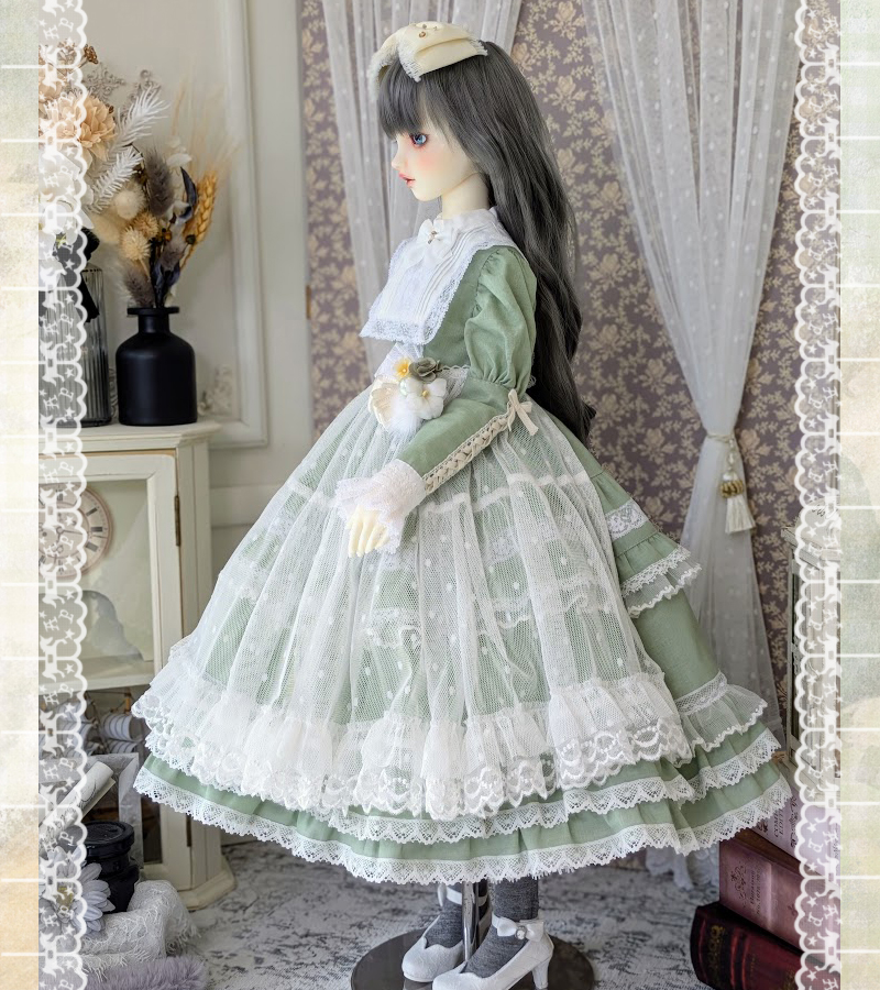 ヤフオクにて、ドットチュールのエプロンドレスを出品しました。
auctions.yahoo.co.jp/jp/auction/d12…
3/1（日）23：45頃終了予定です。
前回出品したお洋服と色違いの生地を使用しました。
ワンピースとエプロンのフリルがちょっと豪華になりました。
どうぞよろしくお願いします。