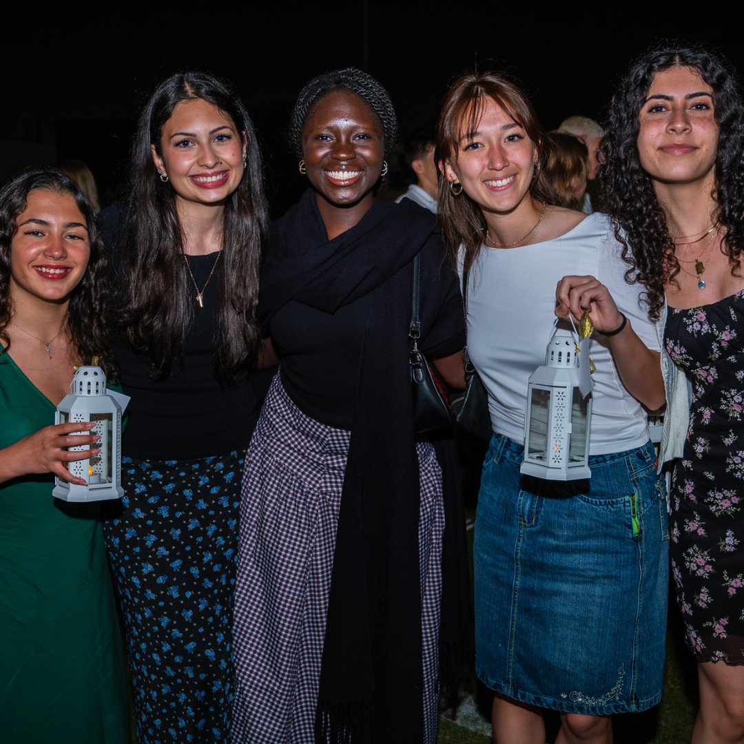 American School Doha tweet media