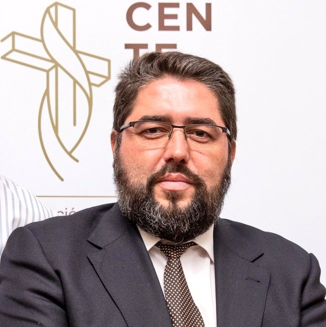 Esta tarde a partir de las 20.30h en 'A golpe de campana' de <a href="/7TVMalaga/">7 TV Málaga</a>, nuestro Director Antonio Rosa, analizará toda la actualidad de nuestra formación y de nuestro #50AniversarioMiraflores.

#CofradíasMLG 
#SuenaMiraflores