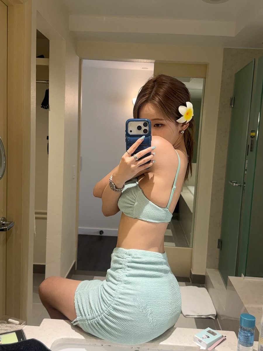 스티키심 환생햇나봐