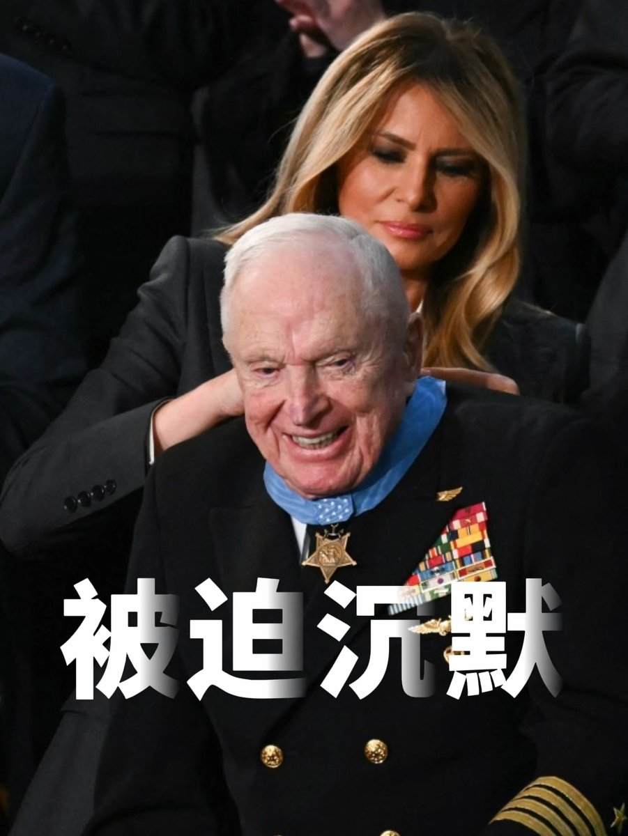 mubeitech's tweet image. 1 对 7，这是必死局。
单机鏖战 35 分钟，干掉 4 架米格-15，机身被打出 263 个洞。
但这泼天的战功，却被一声令下，死死捂了五十年。
为什么赢了反而要“闭嘴”？
今天就把这段被雪藏的传奇，给你盘清楚。

先认个人，Elmer “Royce” Williams。
南达科他州的乡镇少年，这人就是为飞翔生的。