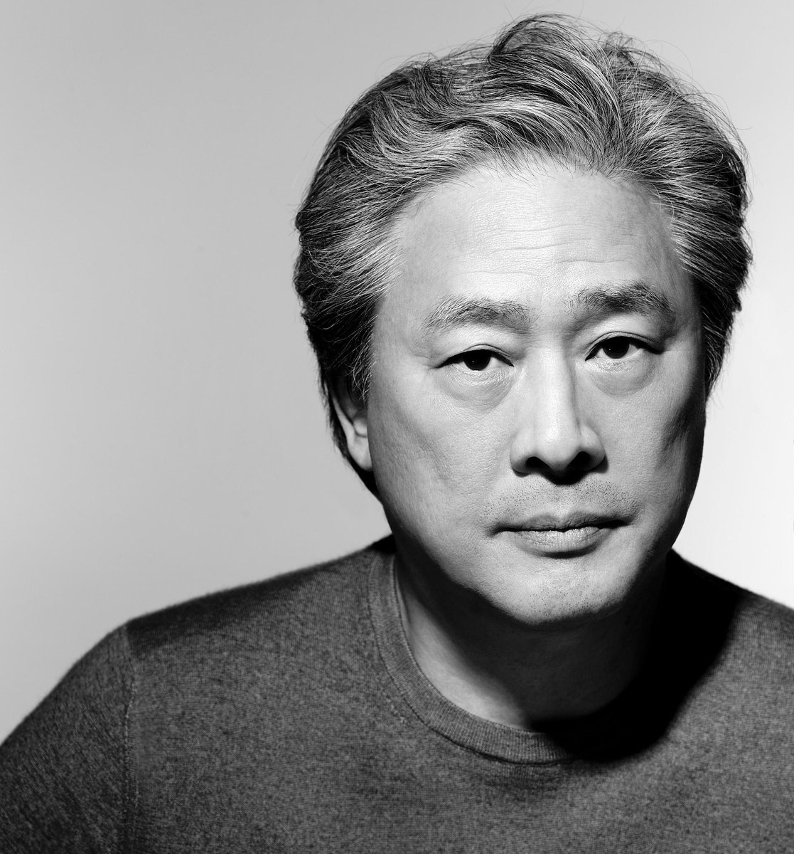 PresseEvents's tweet photo. Park Chan-wook
Président du Jury du 79e Festival de Cannes 2026 
Douze longs métrages spectaculaires l’ont imposé comme l’une des figures les plus fascinantes du cinéma contemporain

https://t.co/Rm1LQrLwnb
https://t.co/pAatgKliKP https://t.co/1CfyOmJy6B