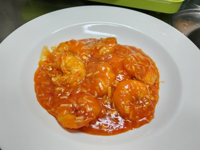 いえごはん tweet media