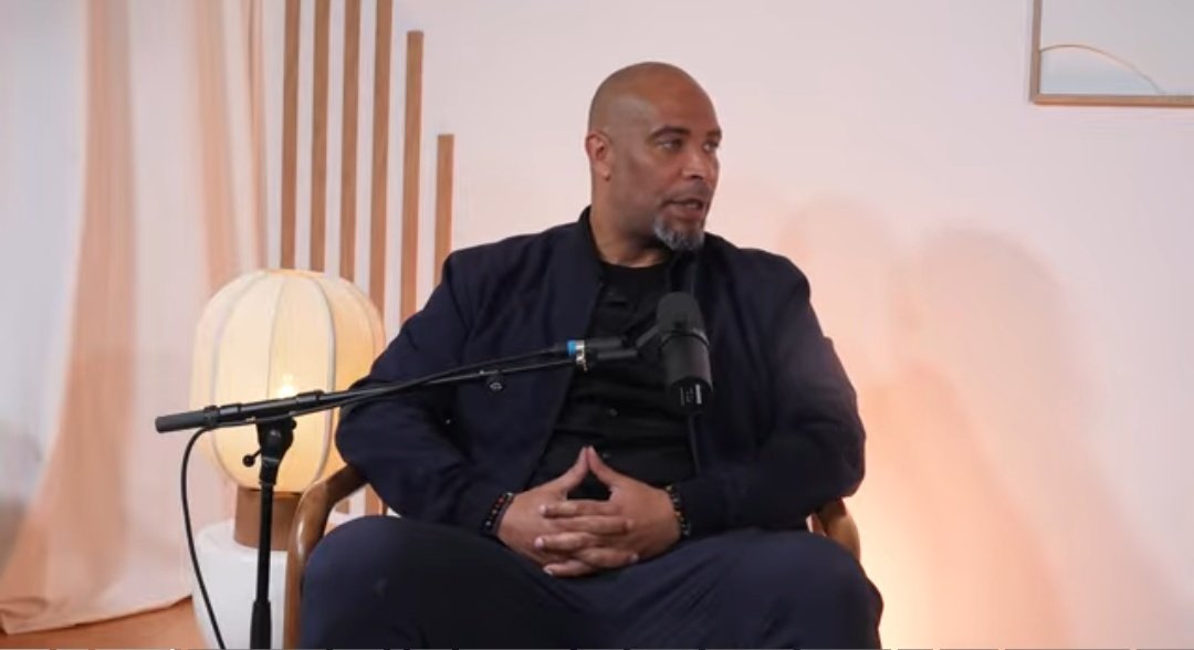 Eric Chelle:  “I have had absolutely no contact with the Olympique de Marseille management.”

So where did that news come from🤷‍♂️🤷‍♂️🤷‍♂️

Watch full video here:
youtu.be/sjMgx3Omgus?si…