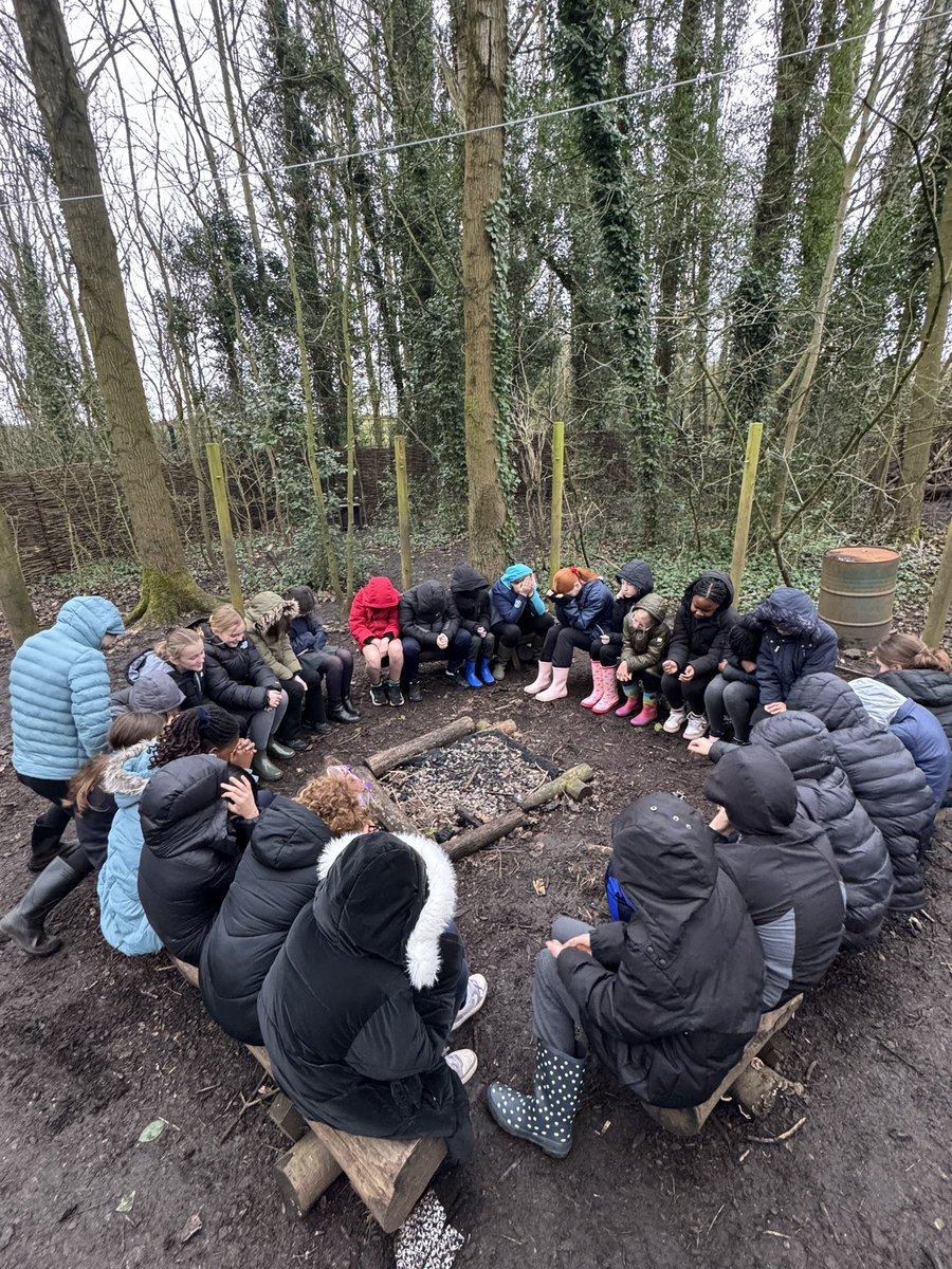 Miss Peaty tweet media