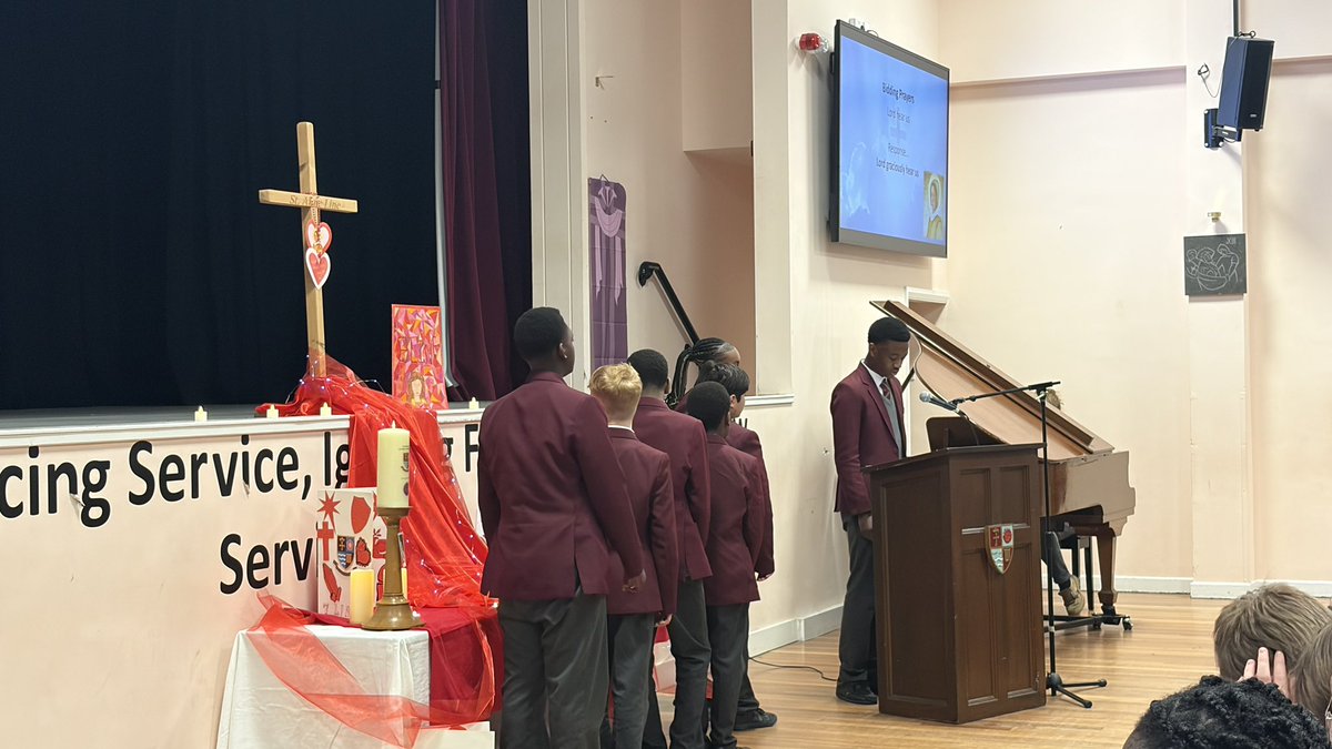 STMComprehensive tweet media