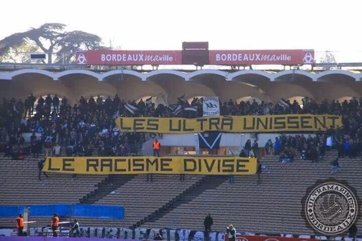 "Ultras unite. Racism divides."

📍FC Girondins de Bordeaux, France