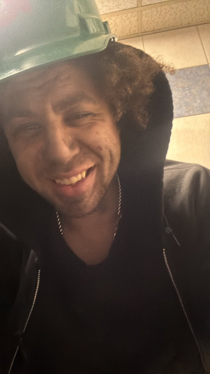 Devilish💰 tweet media