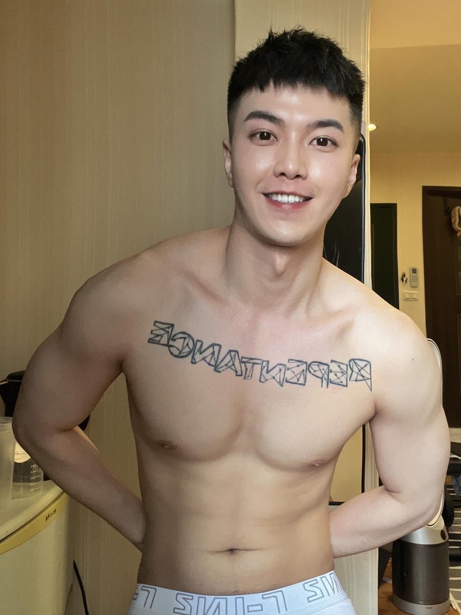 v10288's tweet photo. 你的小奶狗��到貨😎 https://t.co/dUvbfJyJfx