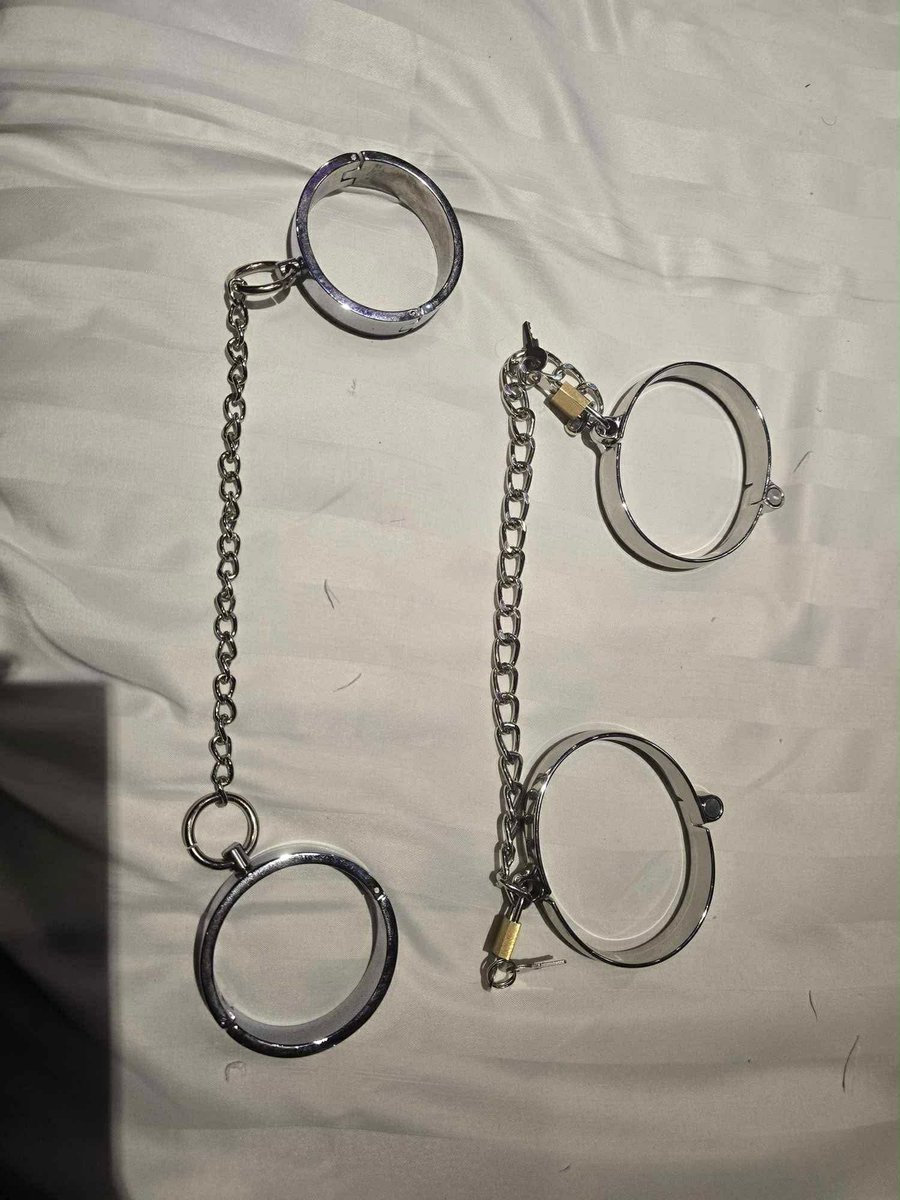 MistressNinaVT's tweet photo. I go first. Credit: in photo #peggy #steel #dom https://t.co/tzamnxe1L5